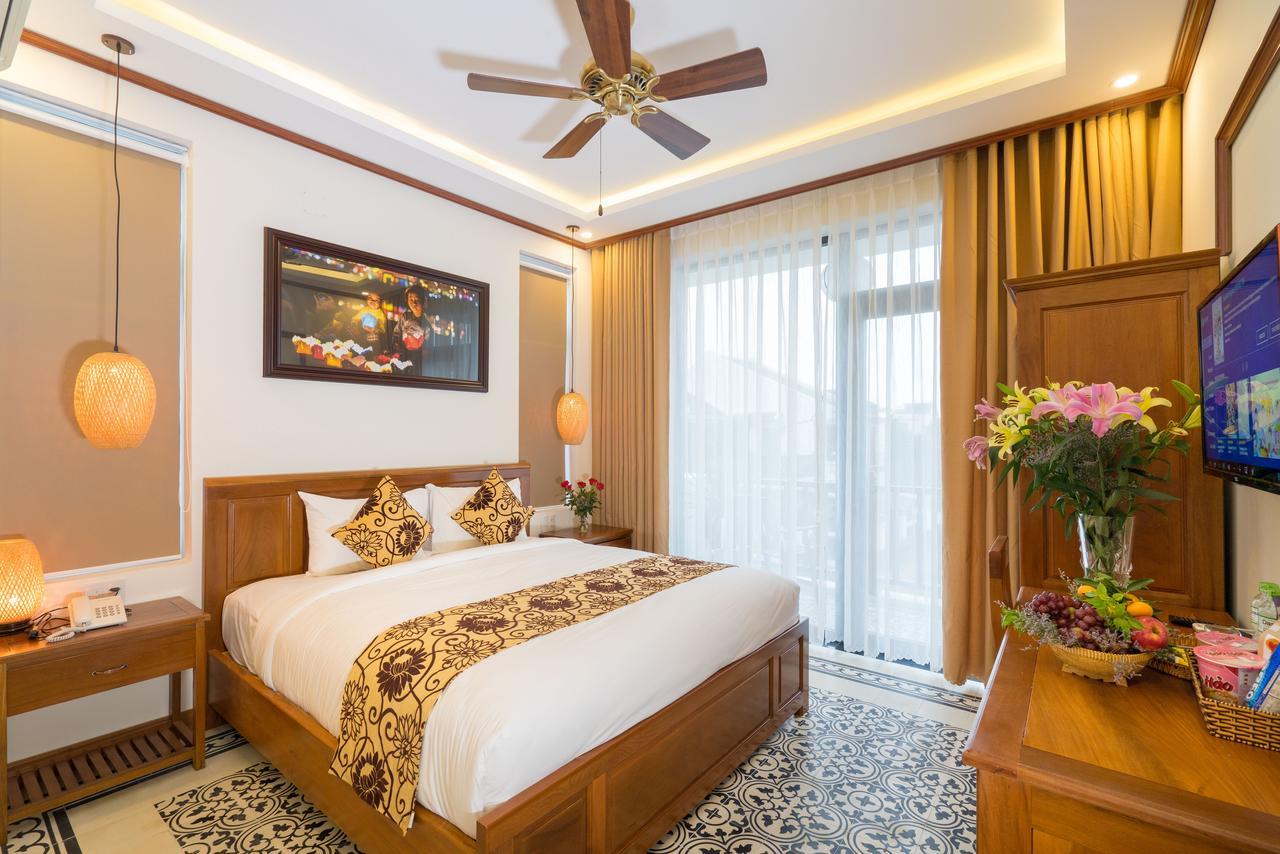 Discovery Hotel
