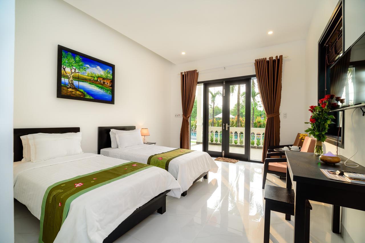 Hotel The Son *
