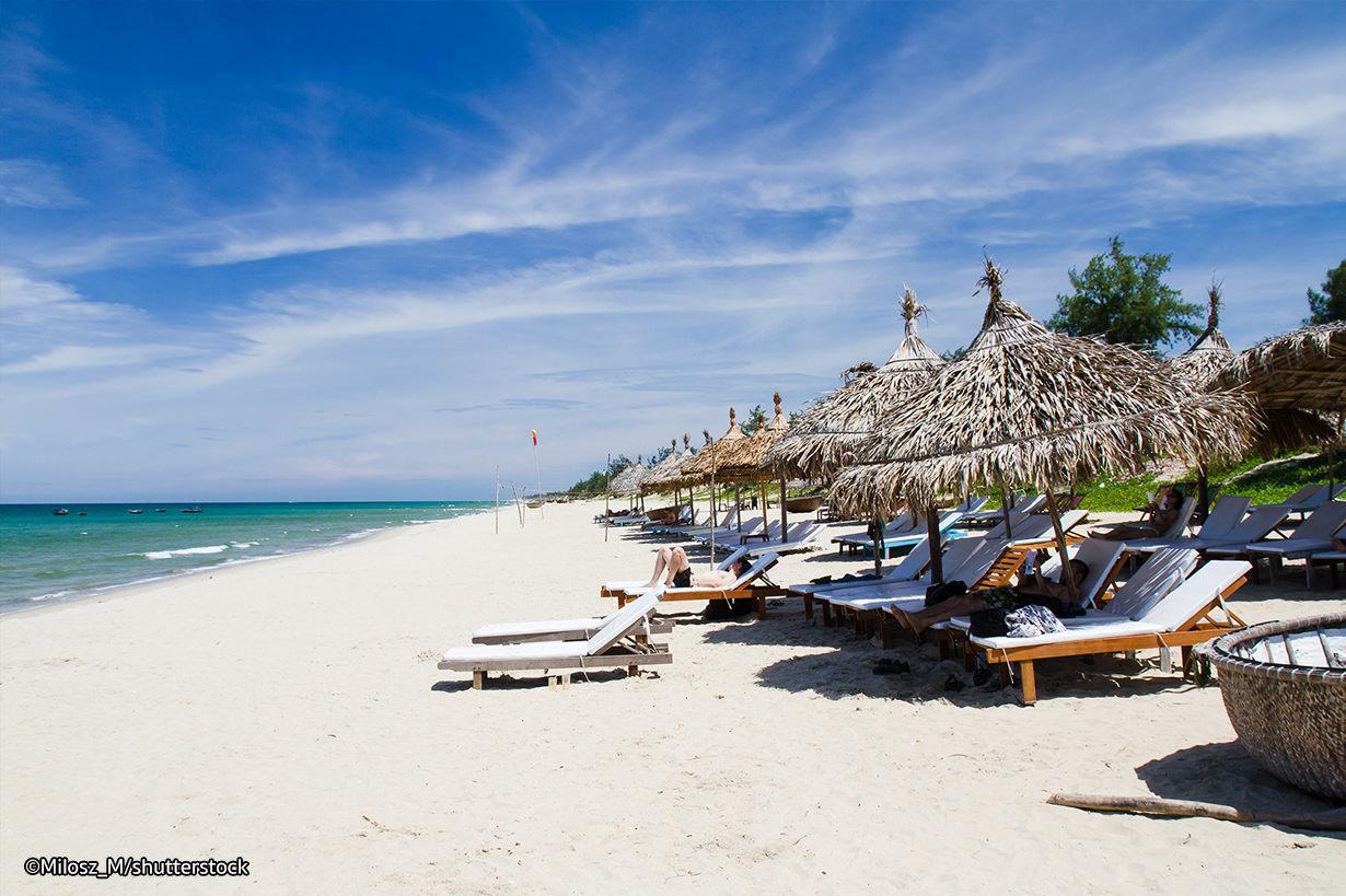 Homestay An Bang Sunrise Beach Bungalow *