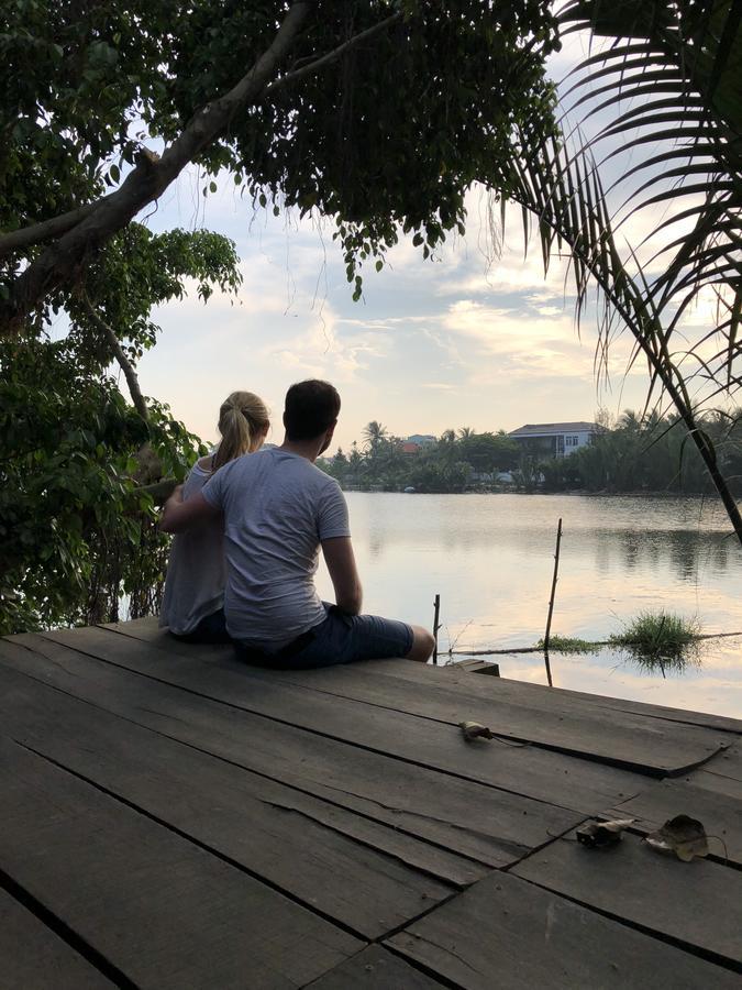 Homestay Lakeside Homestay