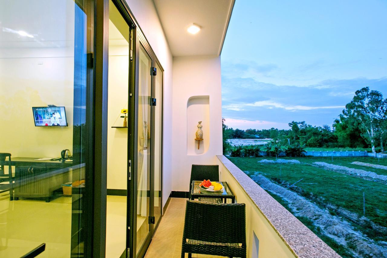 Zen Hoian *