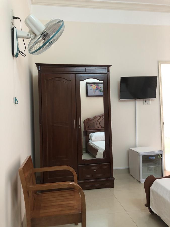 Three Palms Homestay