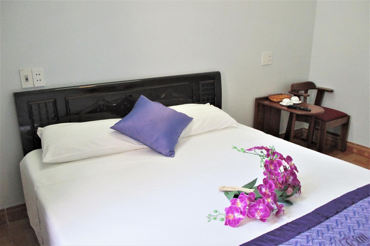 Purple Garden Homestay *
