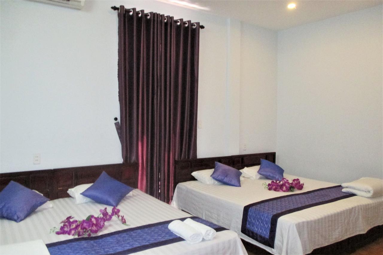 Purple Garden Homestay *