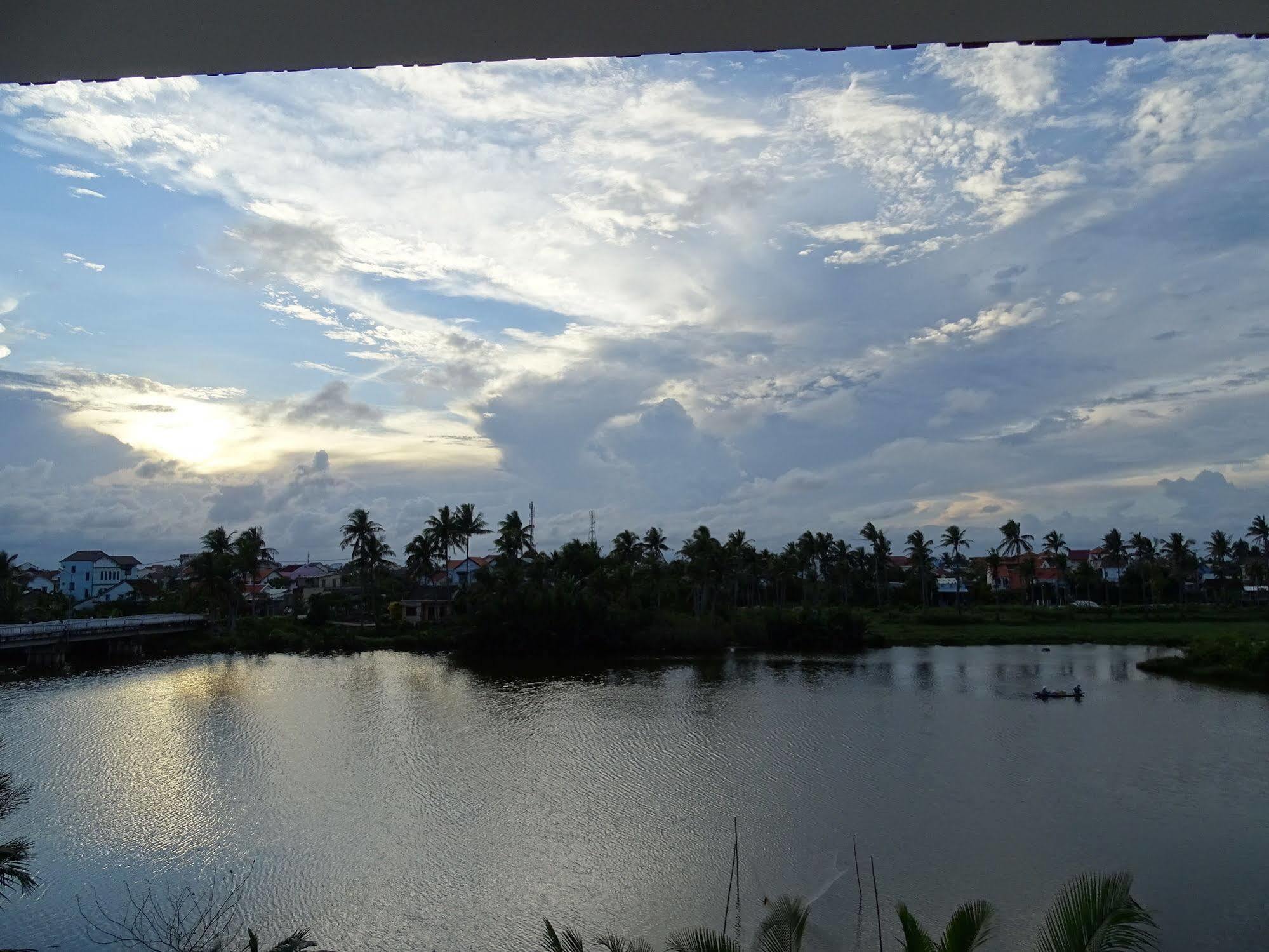 Ylang Garden Villa *