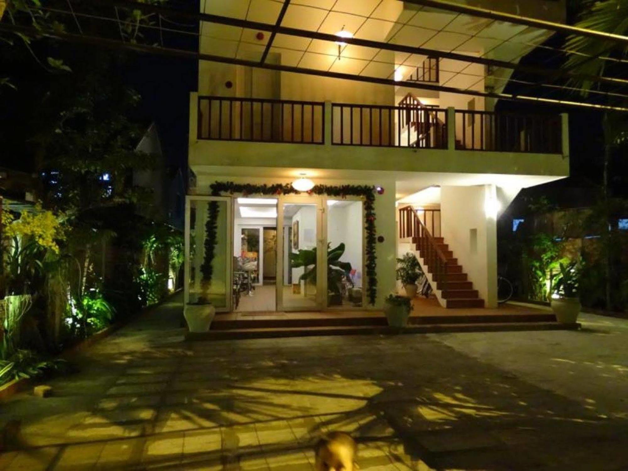 Ylang Garden Villa