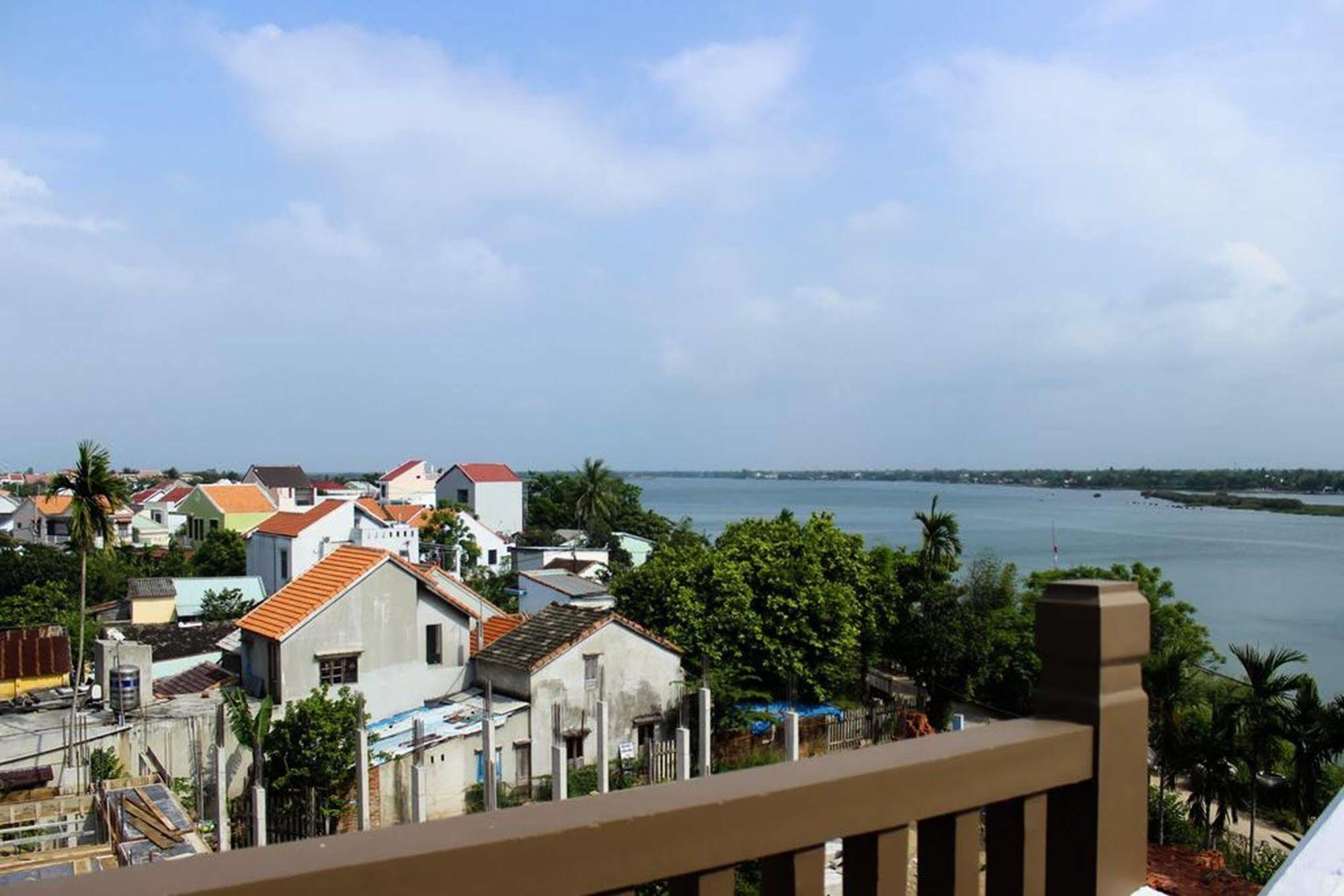 B'lan Hotel 2*