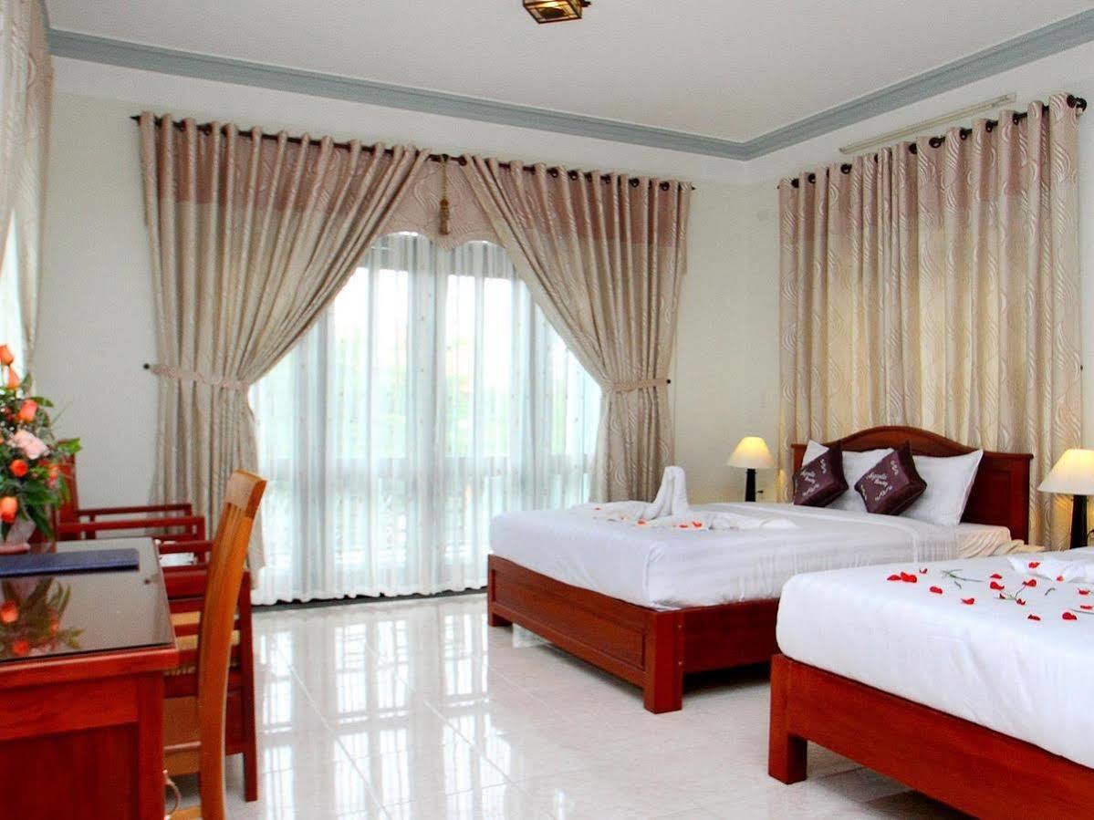 Magnolia Garden Villa *