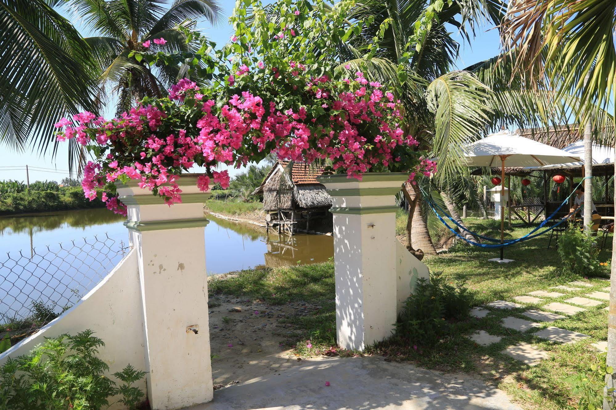 Lakeview Homestay Hoi An