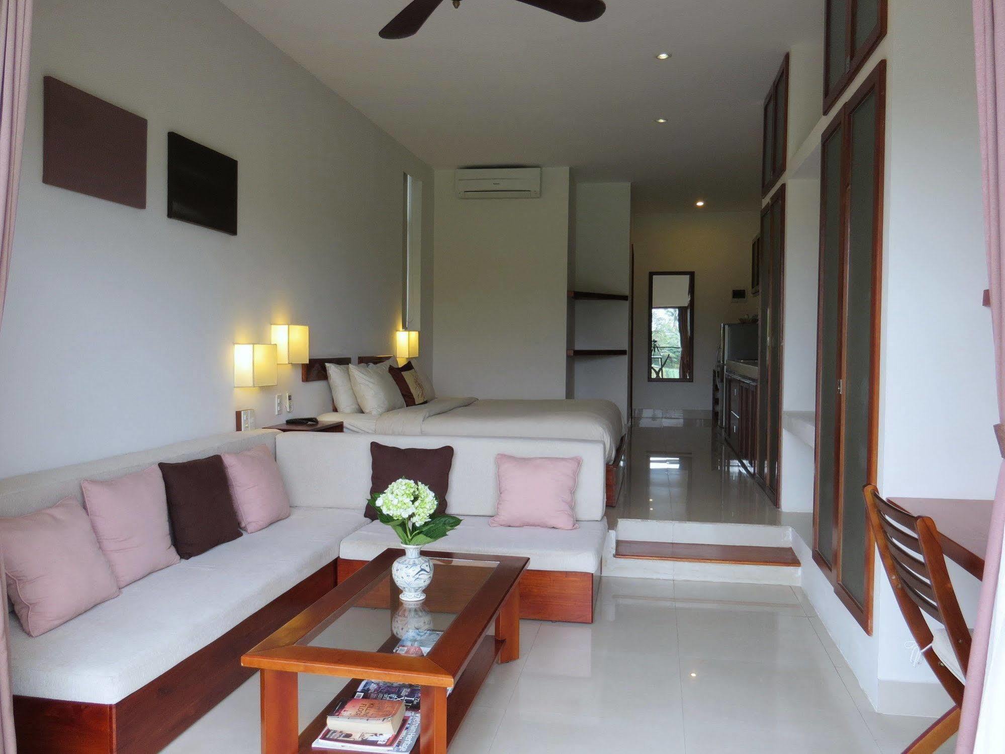 Greenlife Villa *