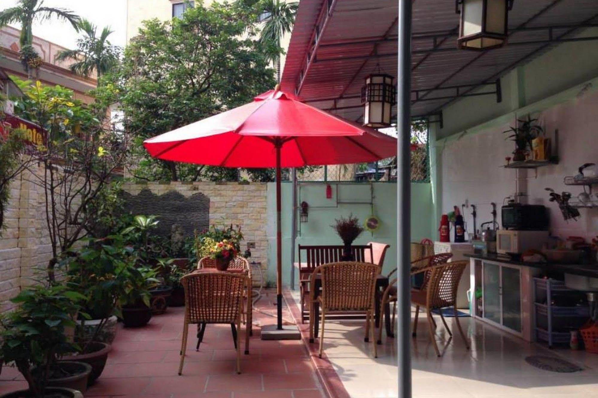 Hi Hợp Yến Ở trọ *