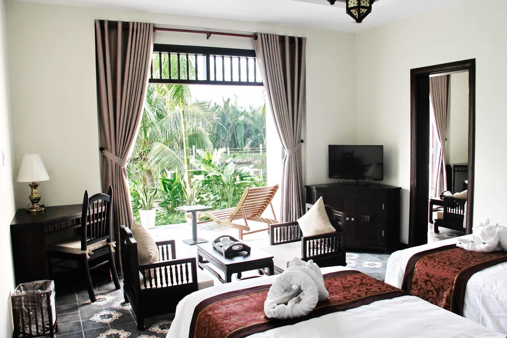 Village 3*