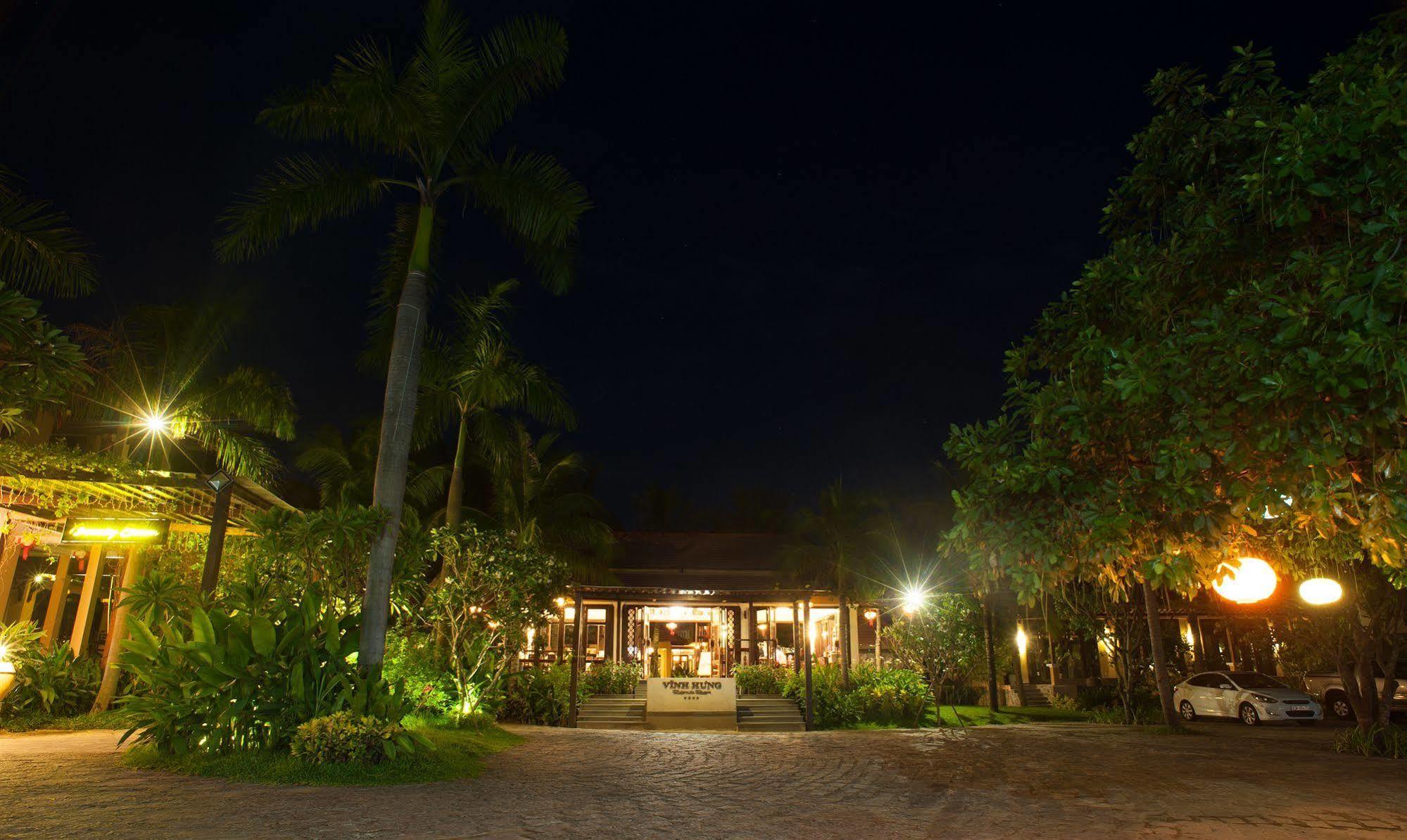 Vinh Hung Riverside & 4* Hoi An