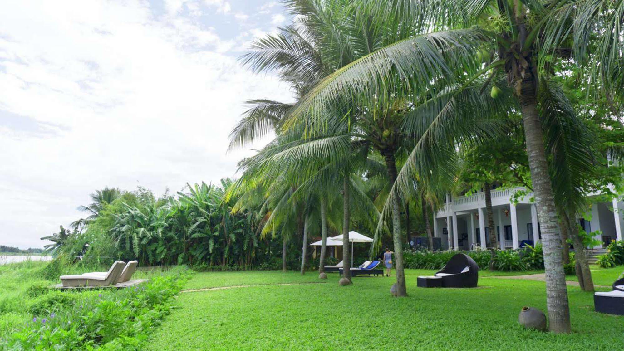 Vinh Hung Riverside & Hoi An