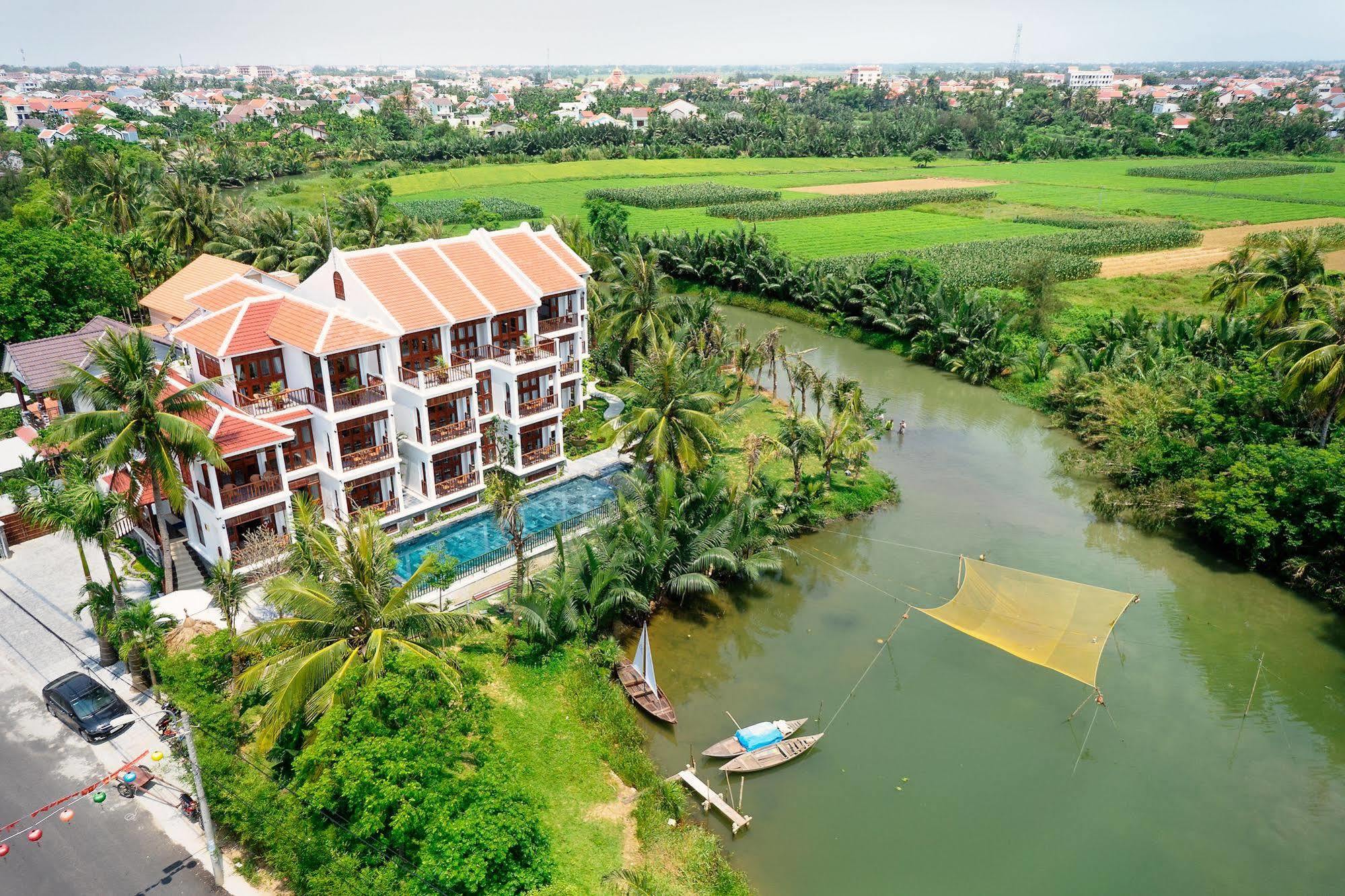Hoian River Palm &
