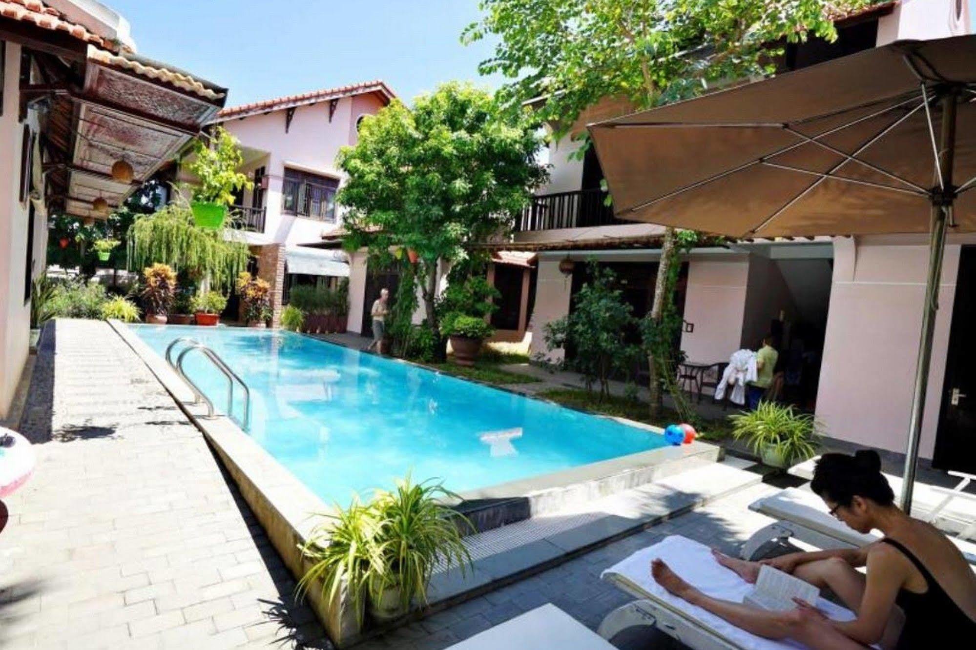 Garden Villa