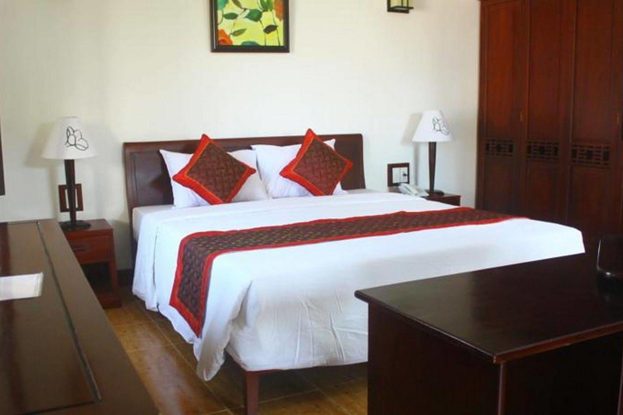 Sân Vườn Hội An