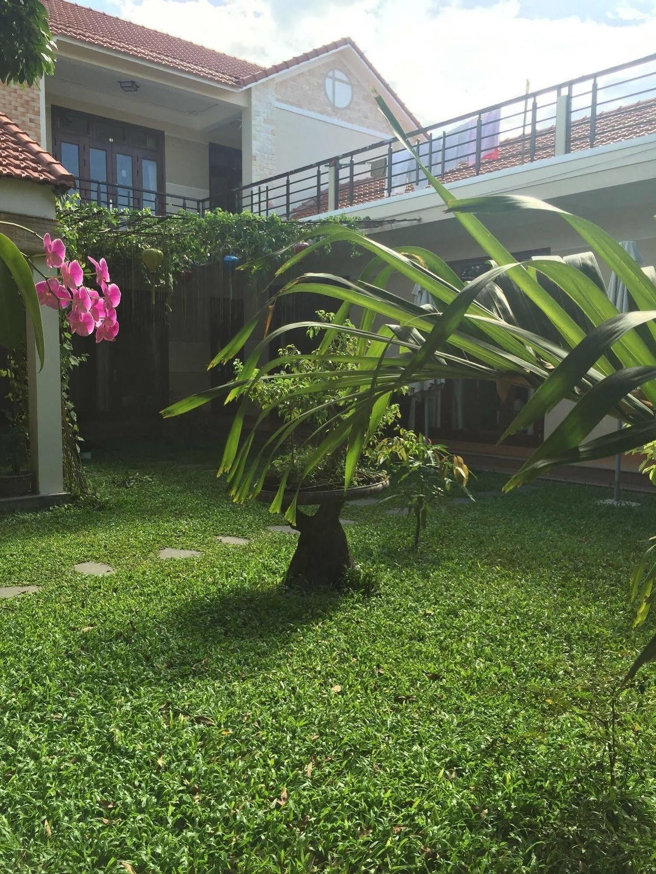 Homestay Galaxy *