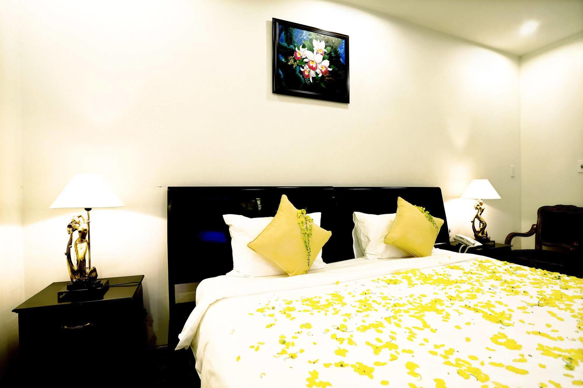 Osaka 3* Hoi An