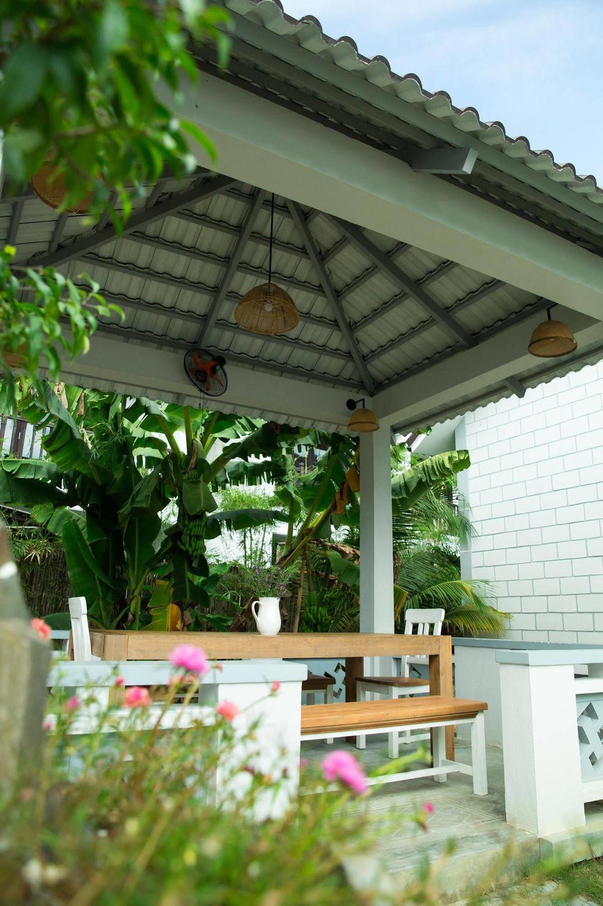 Mr Tho Garden Villas