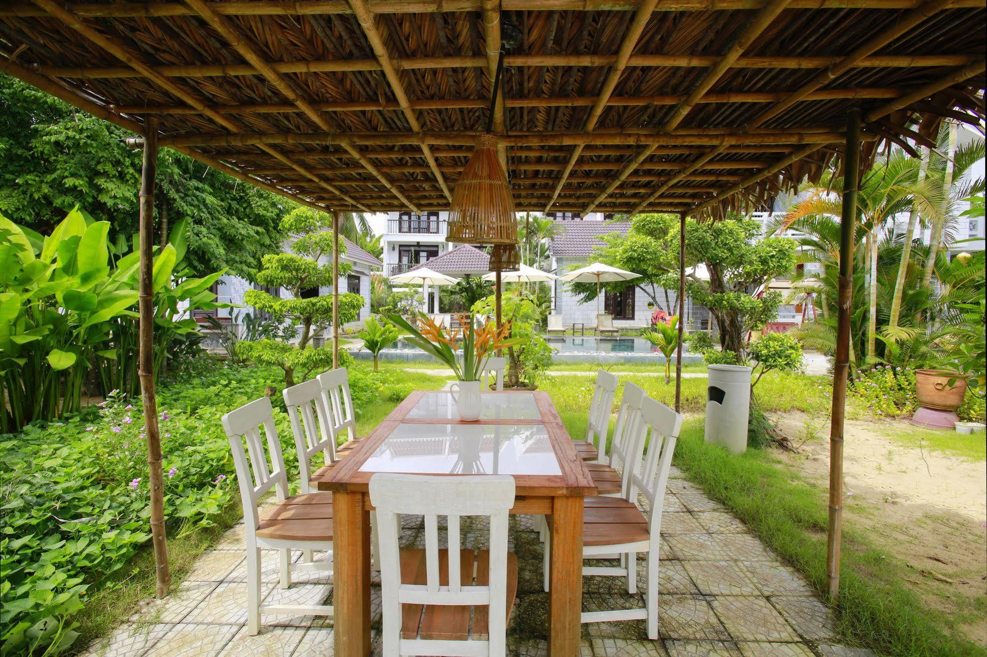Mr Tho Garden Villas Villa *