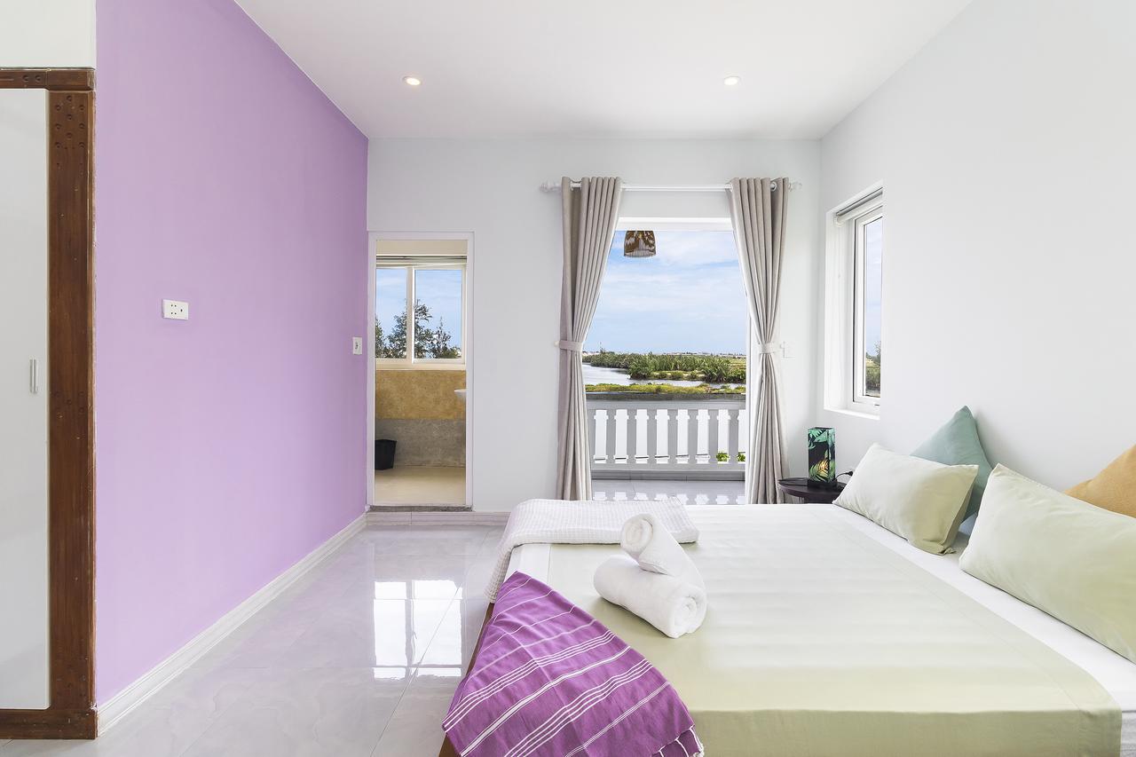 Christina's - The Village View Holiday home