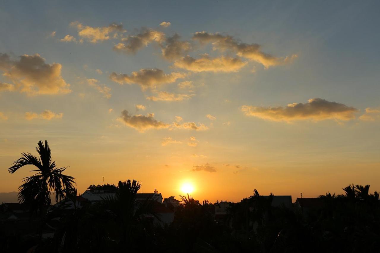 Sunny Riverside Villa Hoi An