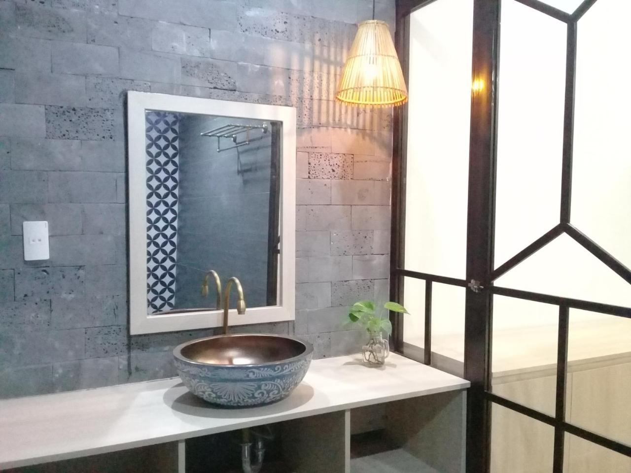 Xanh La