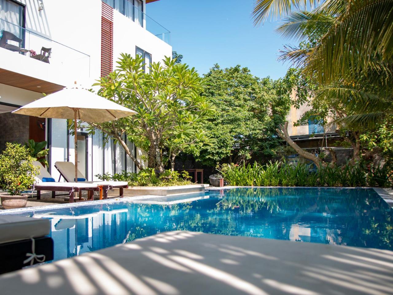 Reverie Villa