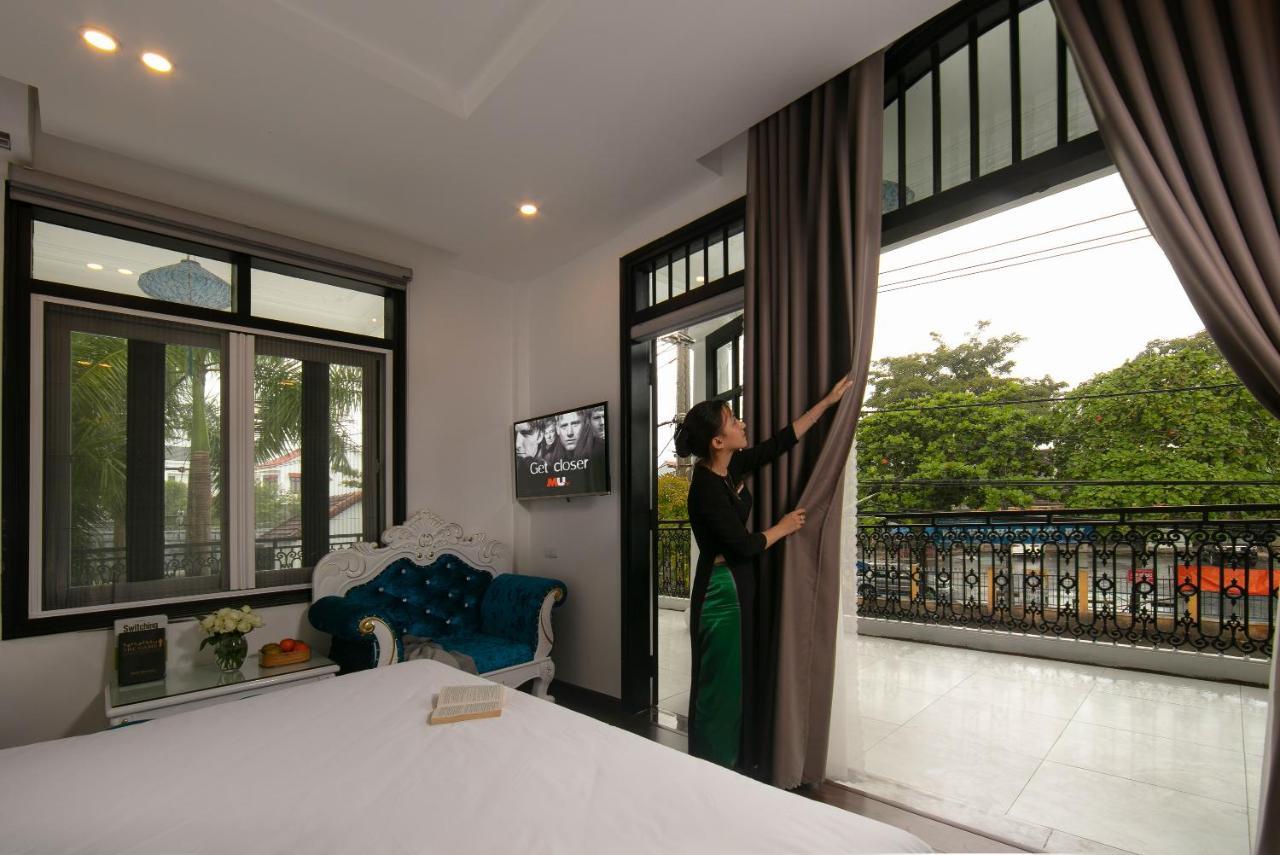 Nostalgia And Hoi An