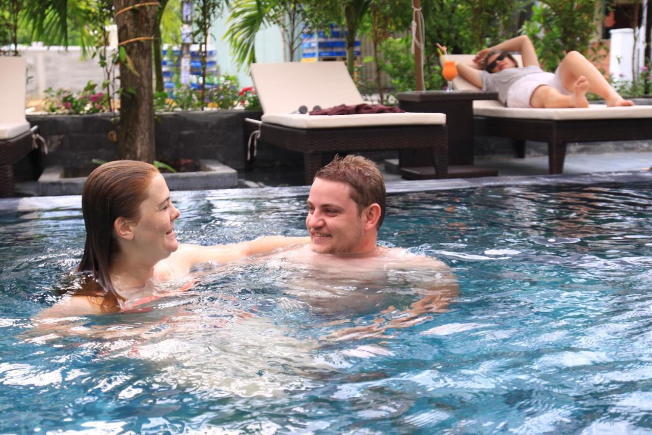 Blessing Hotel