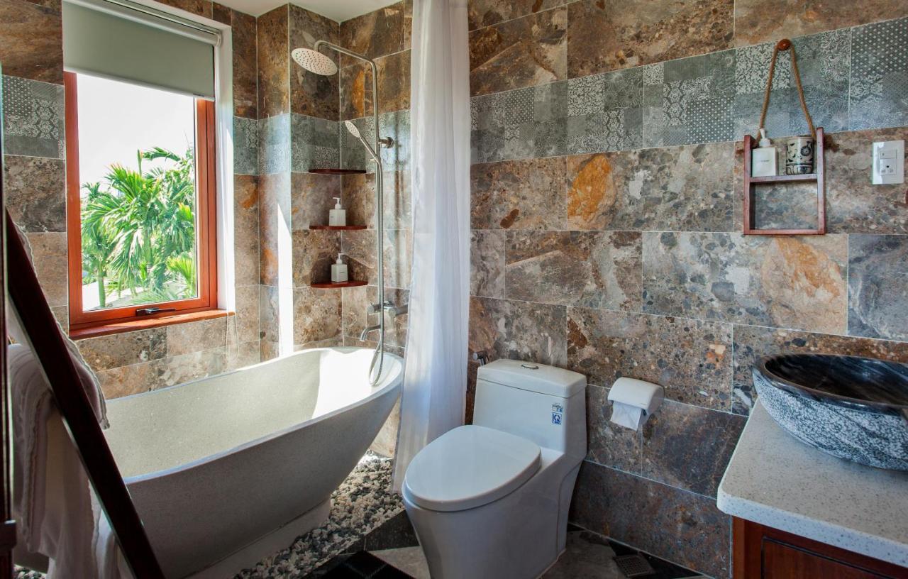 Hotel Village 4*
