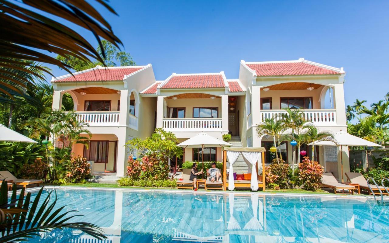Hotel Village 4*
