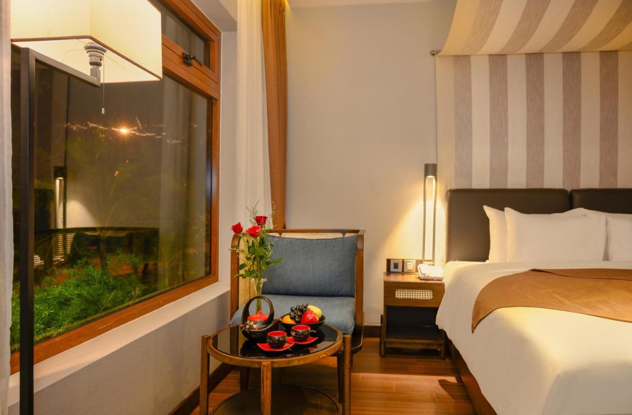 The Blossom Ocean Front & Hoi An