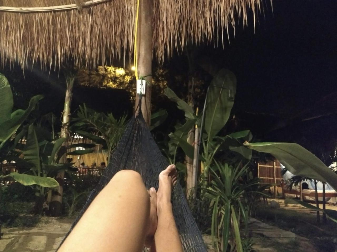 Homestay The Seaside And Bar *