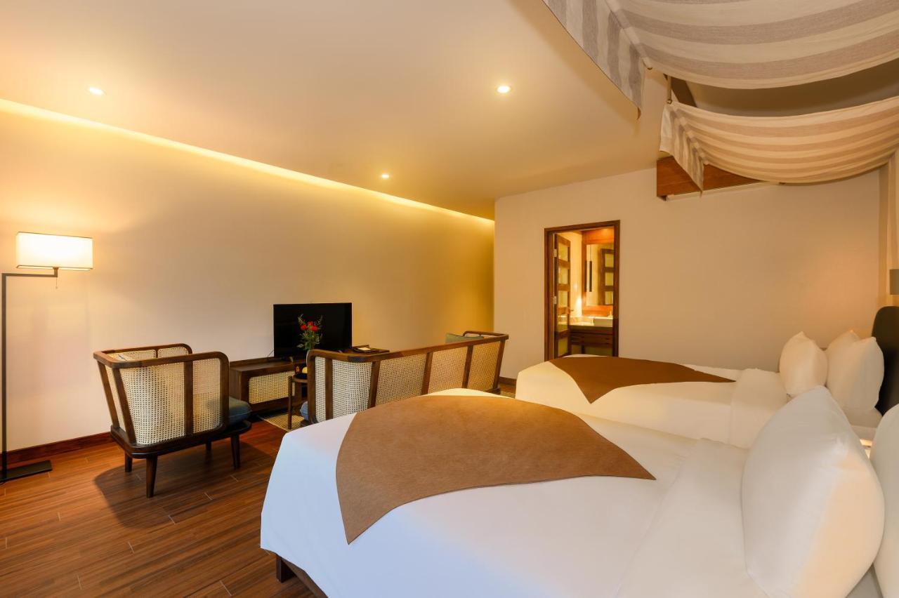 Hotel The Blossom Ocean Front & 4*
