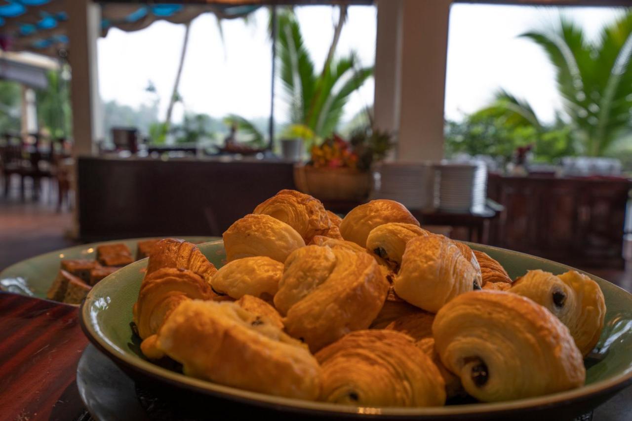 Resort Riverside & Hoi An