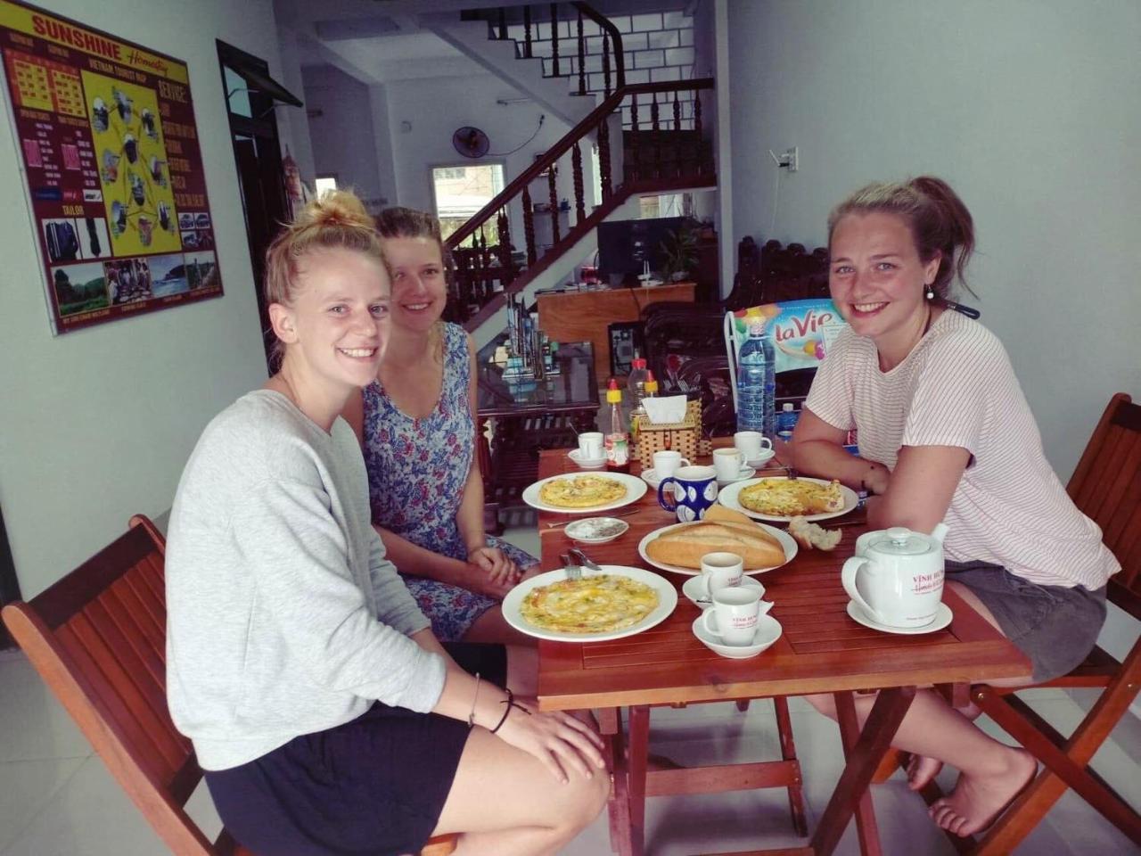 Homestay Sunshine *