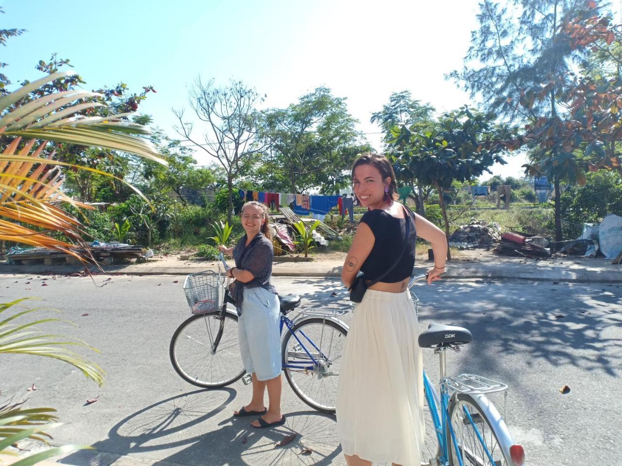 Nhà Dân Biển Cát Trắng An Bàng * Hội An