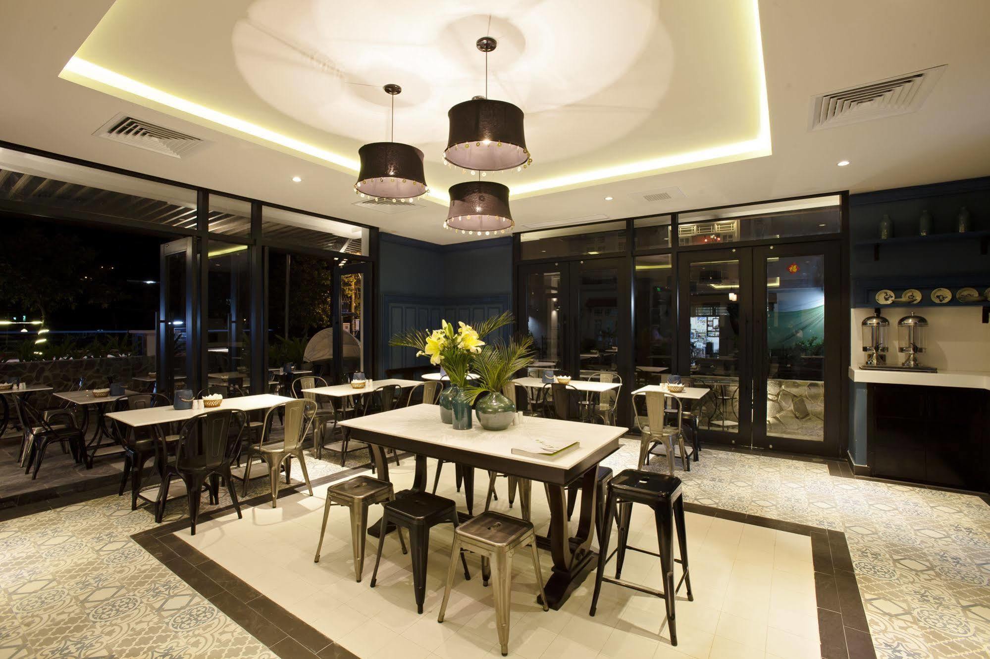 Hotel Maison Vy 4*