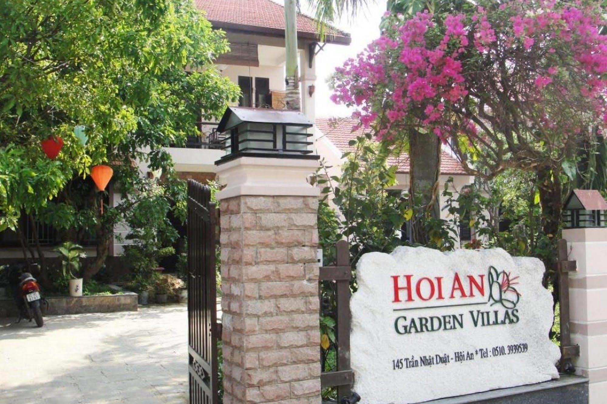 Villa Garden