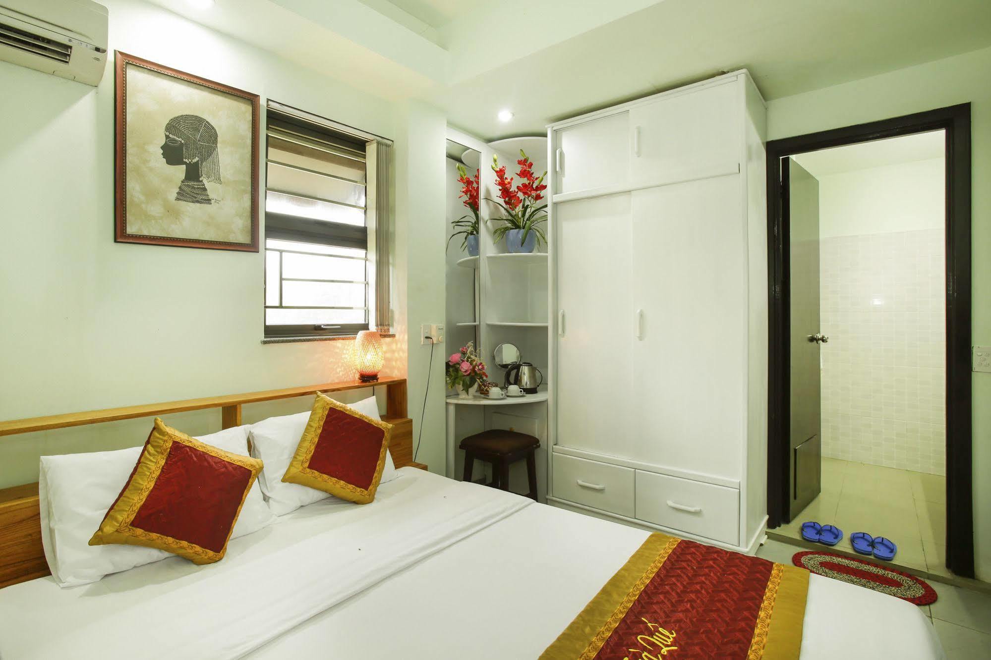 Hotel Huyen Tra Que 2*
