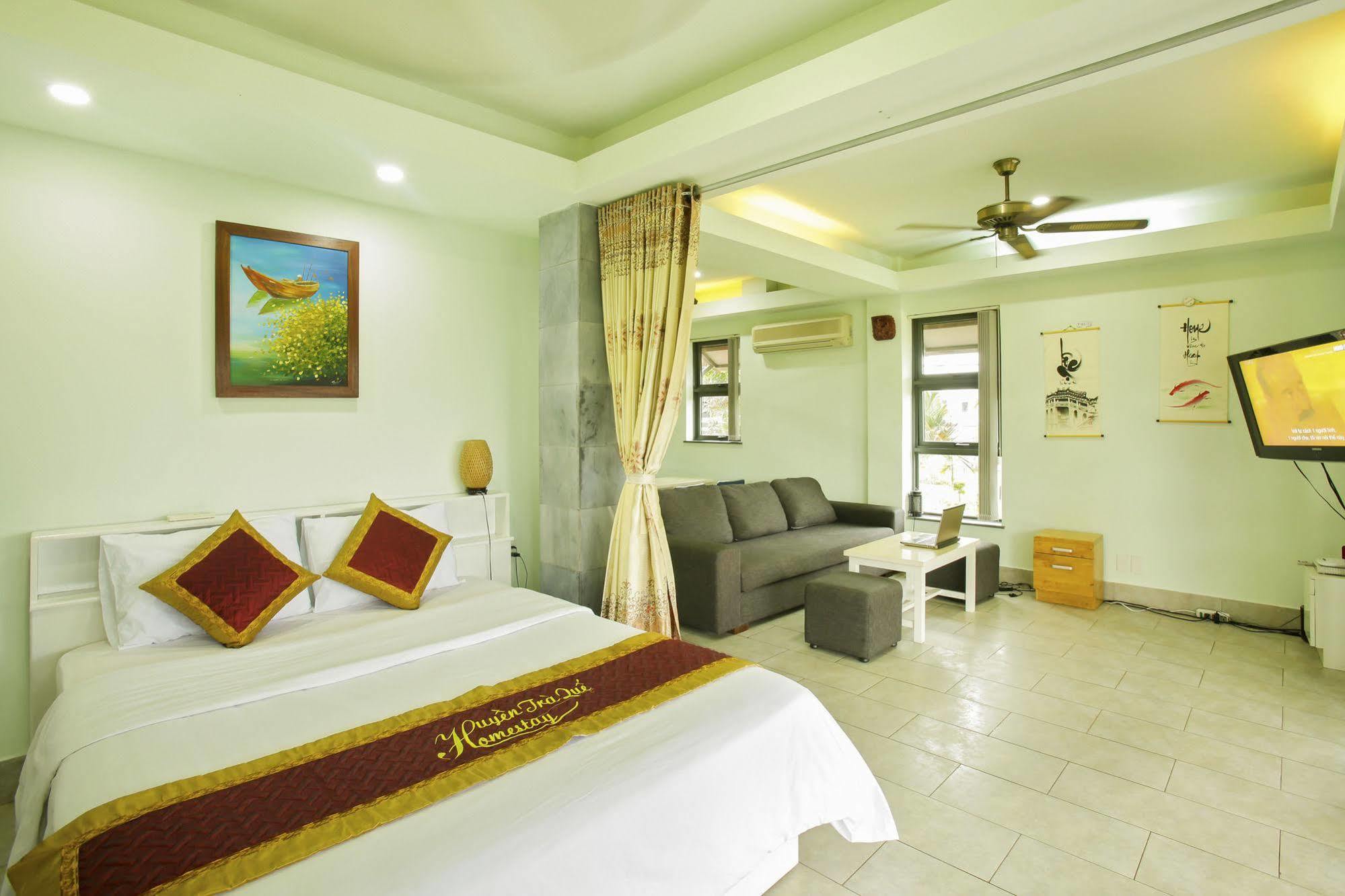 Hotel Huyen Tra Que 2*