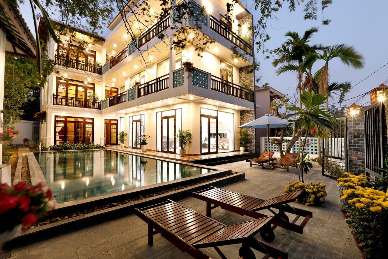 Tropical Garden & Pool Villa *