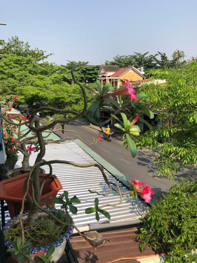 Nha Lan Ở trọ