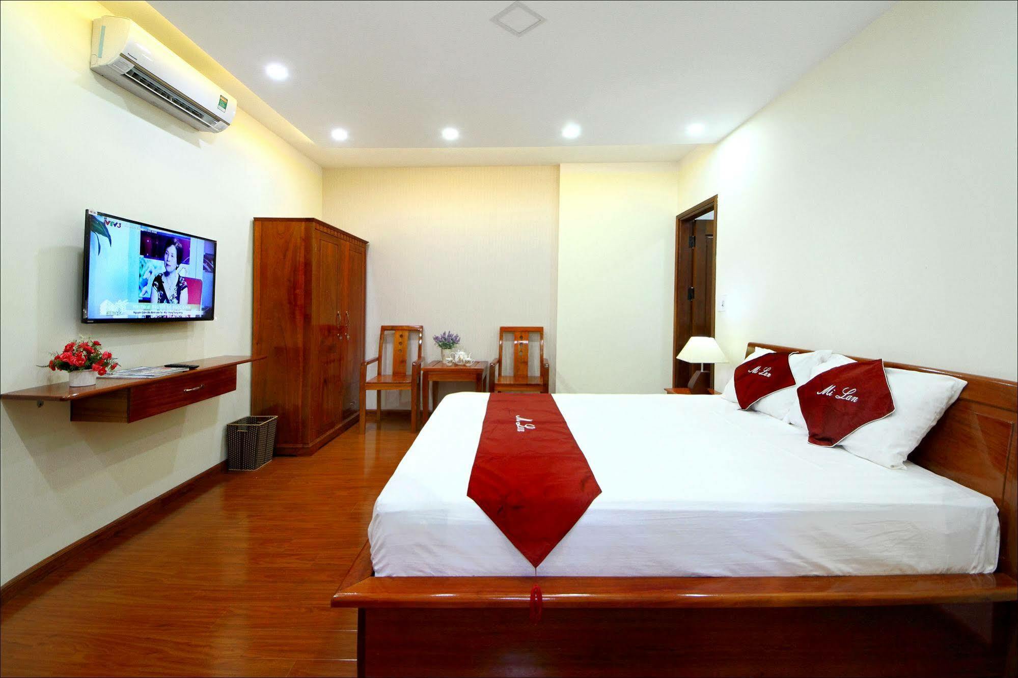 Channel Homestay *