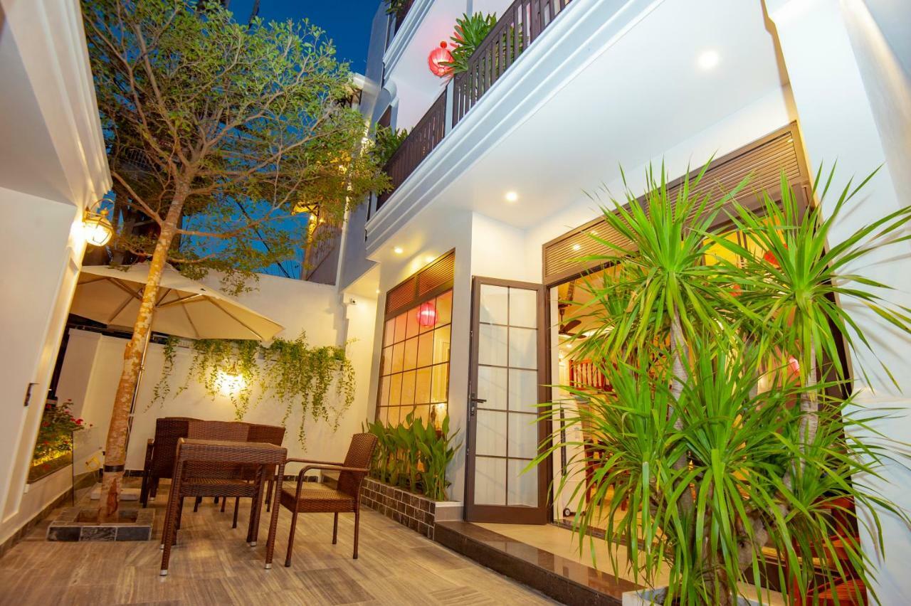 Vinstar Hotel 2*