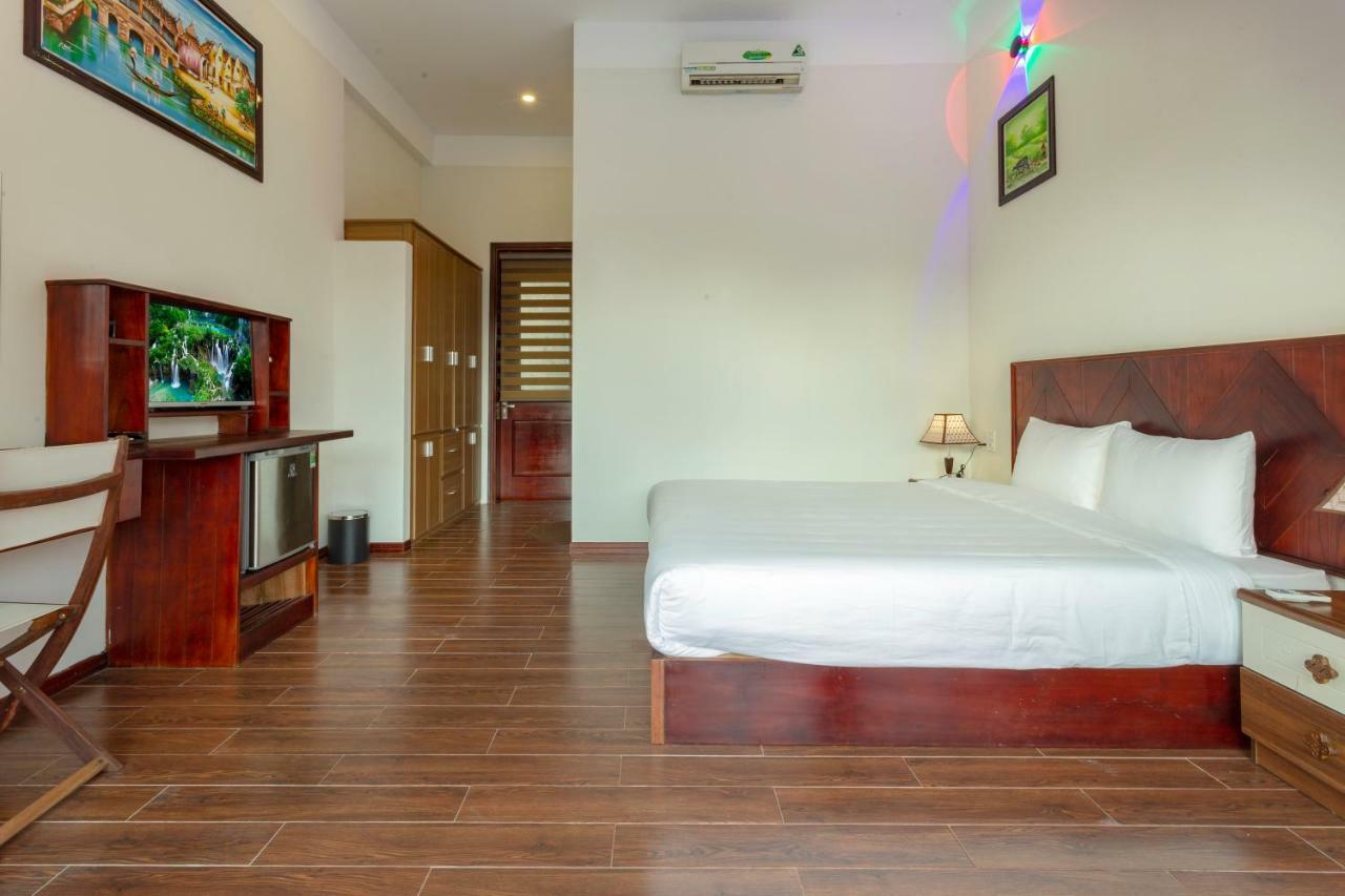 Ha My Beachside Hoi An Hotel
