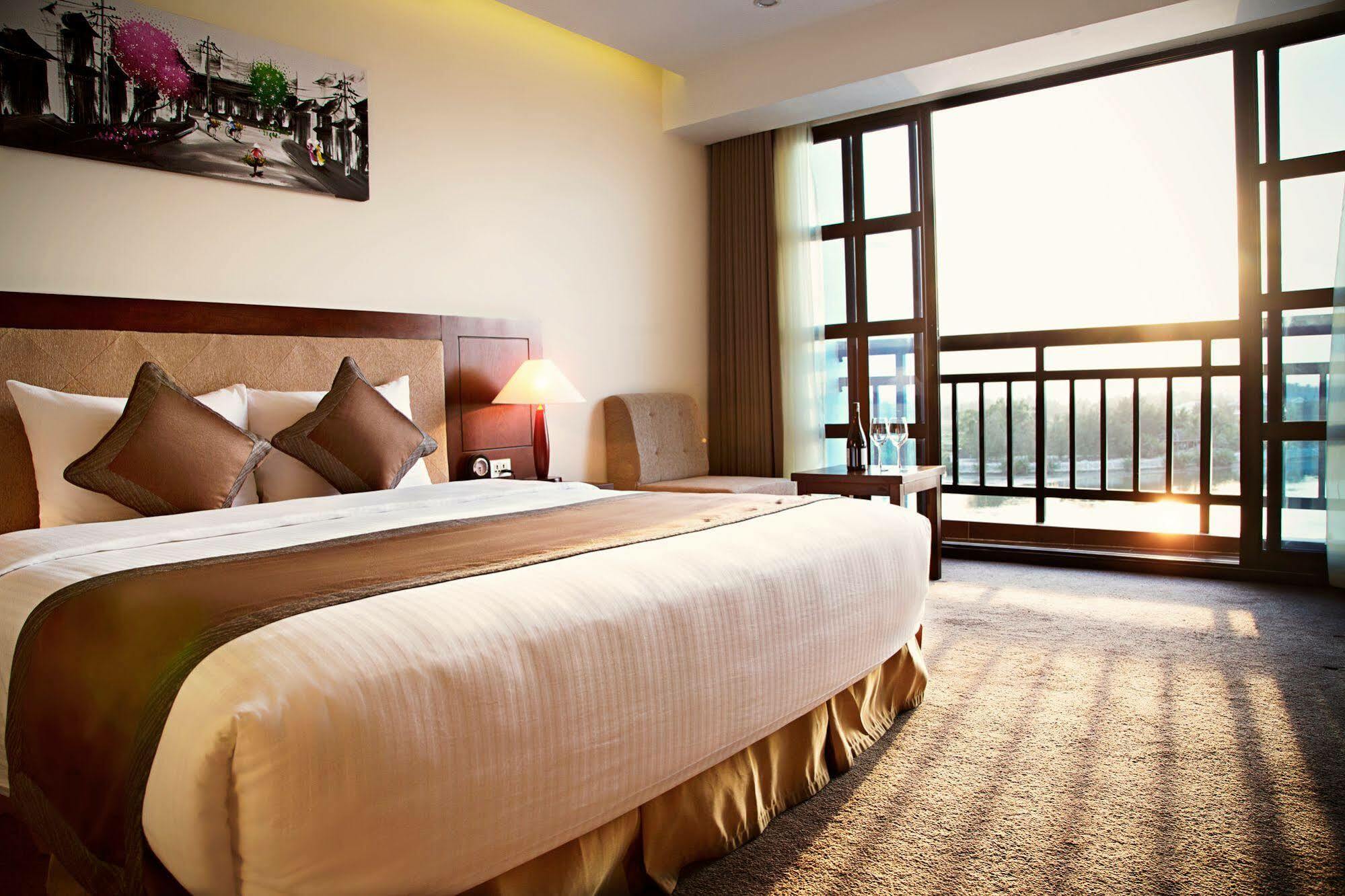 Hotel Muong Thanh 4*