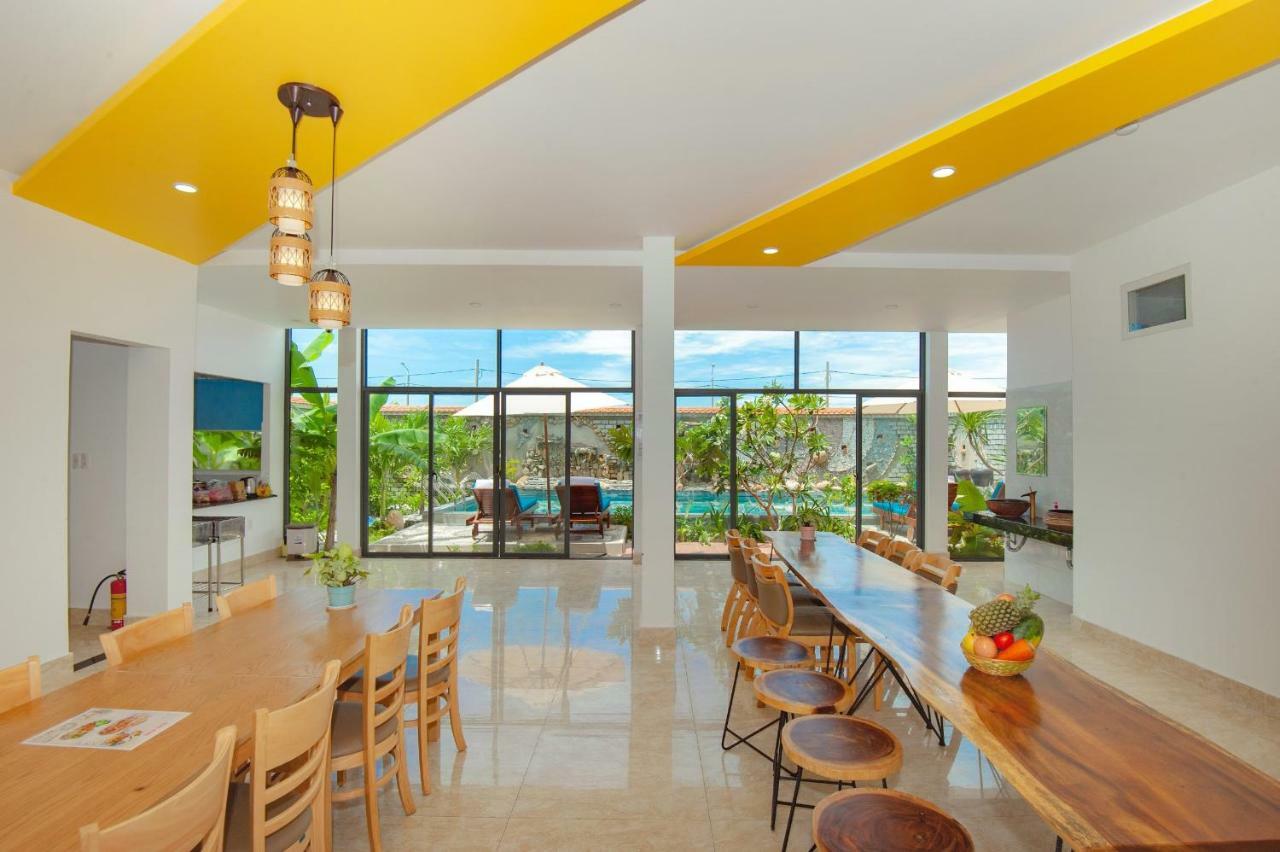 Yellow Daisy Villa